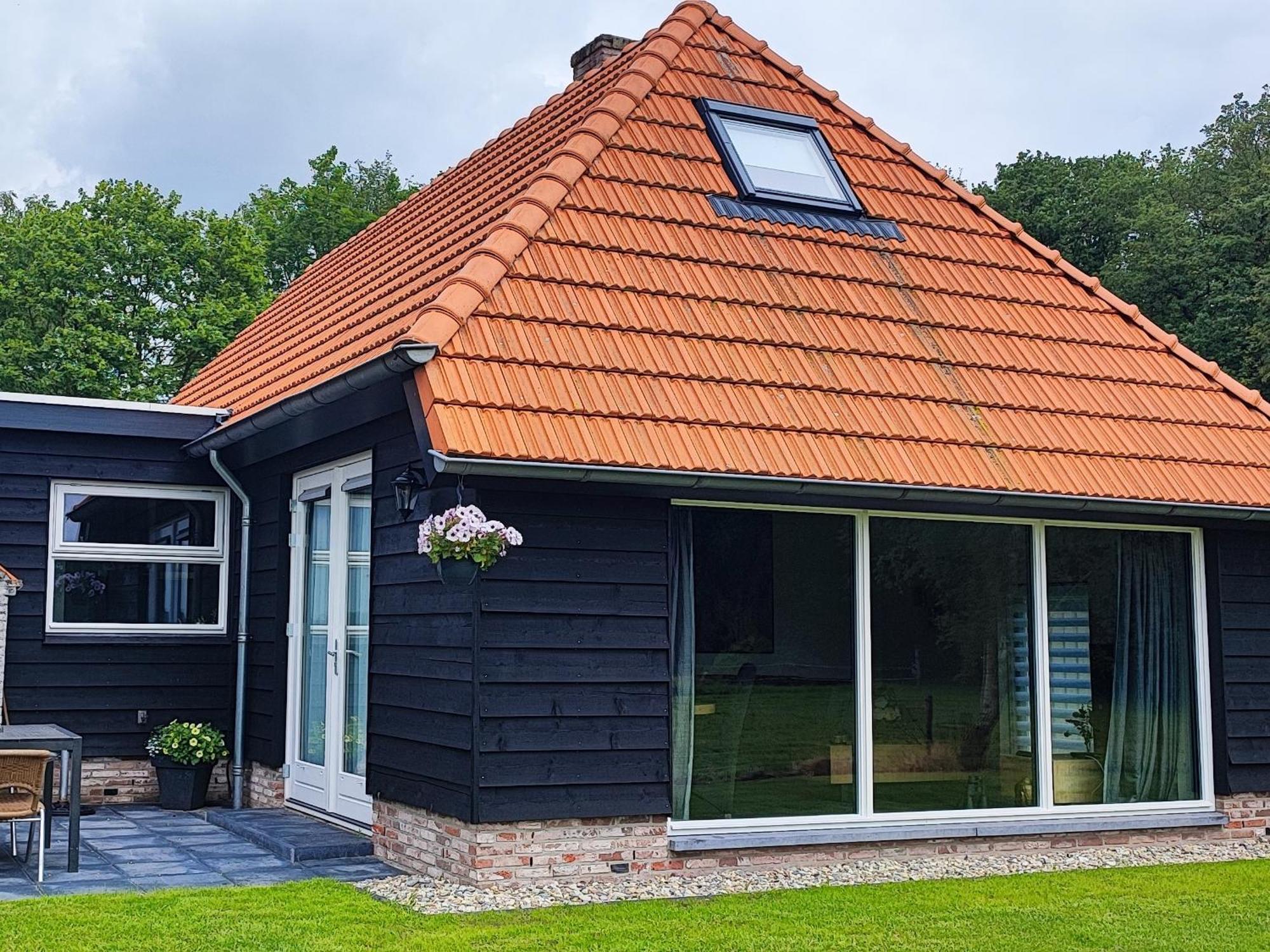 La Boheme Holiday home Nijeberkoop